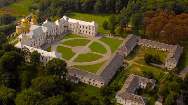 Вишнівецький палац