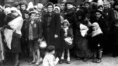 Депортація єврейських жінок та дітей, Аушвіц-Біркенау