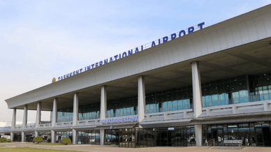 Будівля Міжнародного аеропорту Ташкента імені Іслама Карімова