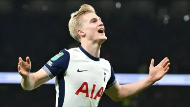 Lucas Bergvall i Tottenham Hotspur Lucas Bergvall i Tottenham Hotspur