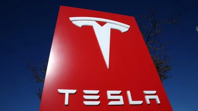 Tesla Μετοχές Tesla