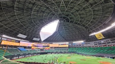 福岡PayPayドーム内