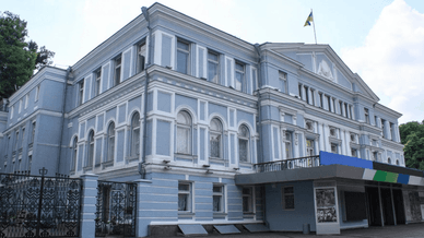 Будівля на Печерській