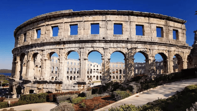 Амфітеатр в Хорватії