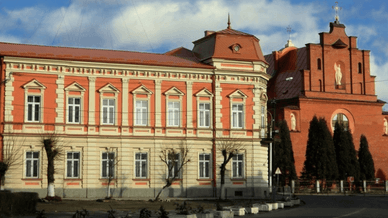 Городок, одне з найдавніших міст Львівської області