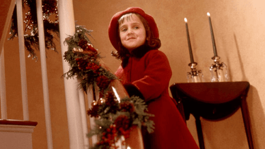 Кадр із фільму з Марою Вілсон