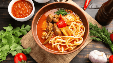 Середньоазіатська національна страва під назвою лагман