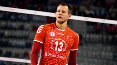 Kariera klubowa Bartosz Kurek — Ziraat Bankası SK