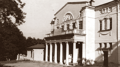 Будівля Народного дому в Ташкенті (Узбекистан), яка до 1966 року використовувалася як Державний музей мистецтв Узбекистану