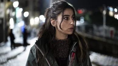 Carolina Yuste en la película «La infiltrada» Carolina Yuste en la película «La infiltrada»
