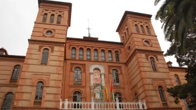 Universidad de Granada Universidad de Granada