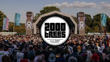 2000 trees logo
