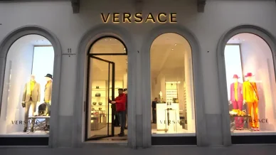 Versace in Via Montenapoleone