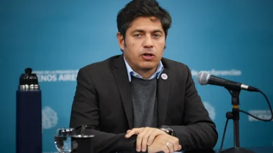Axel Kicillof durante una entrevista Axel Kicillof durante una entrevista