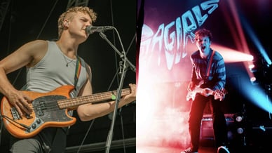 sea girls young strangers