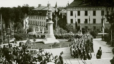 Universitetet firar 300-årsjubileumet av sin nystart, 1893 Universitetet firar 300-årsjubileumet av sin nystart, 1893