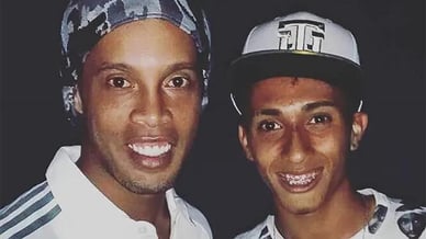 Raphinha joven y Ronaldinho