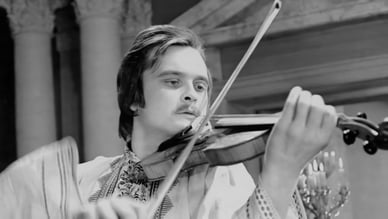 Миколайчук був талановитим музикантом