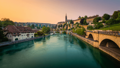 Die Aare in der Stadt Bern