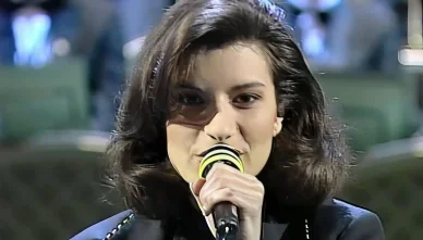 Giovane Laura Pausini