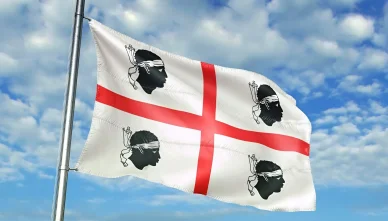 Bandiera Sardegna - riflesso della memoria storica e delle tradizioni Bandiera Sardegna