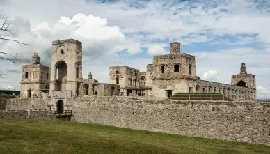 Trasy Zwiedzania Trasy Zwiedzania w zamku Kszysztopór