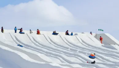 札幌雪まつりの子供用遊具