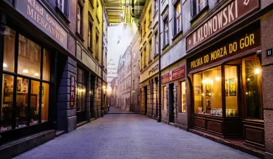 Wystawy w Muzeum II Wojny Światowej w Gdańsku Przebudowa uliczki w przedwojennym mieście