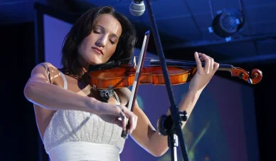 Kariera zawodowa Justyna Steczkowska — kariera