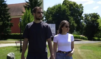 Varga Barnabás lány