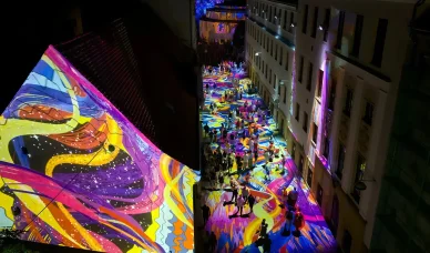 Zsolnay Light Art