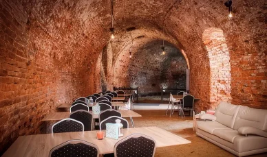 Srebrna Góra restauracja “Donżon”