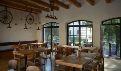 Niemodlin Zamek restauracja “1313”