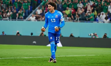 Piłkarz Guillermo Ochoa