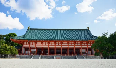 大極殿(だいごくでん) 平安神宮大極殿(だいごくでん)