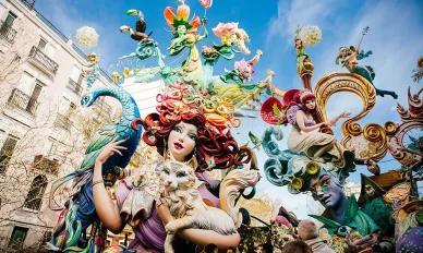 Festiwal “Fallas” w Walencji