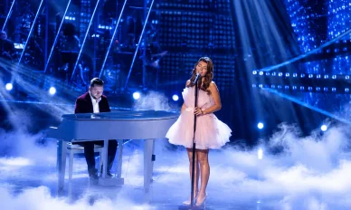 Kolorowy wiatr Edyta Górniak w programie “The Voice Kids 2021” śpiewa piosenkę Kolorowy wiatr
