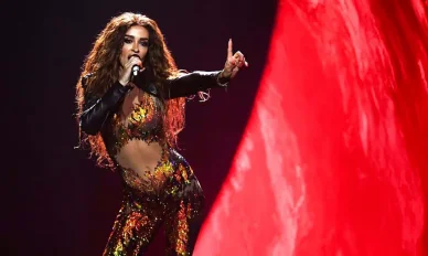 Η τραγουδίστρια Ελένη Φουρέιρα