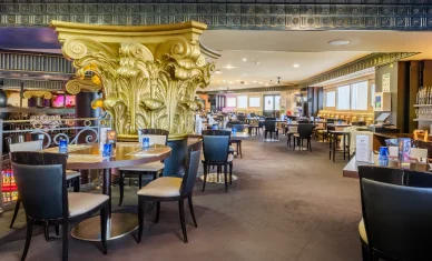 Casino Barrière Cannes, restaurant Café Croisette. Restaurant Café Croisette du Casino Barrière Cannes.