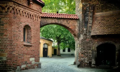 Brama Kluskowa Ostrów Tumski