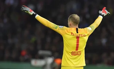 Gulachi RB Leipzig formában Gulácsi Péter Leipzig