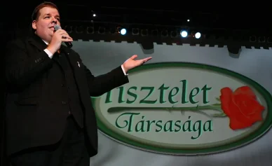 Schmuck Andor Tisztelet Társaságának