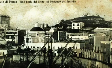 Ponza sulle cartoline della fine del XIX - inizio XX secolo Ponza su una cartolina d'archivio