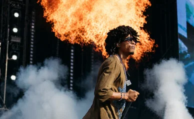 Występ jednego z raperów na  Clout Festival