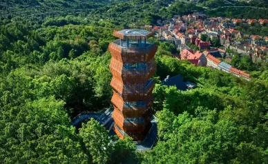 Parku Sobieskiego — Wieża widokowa