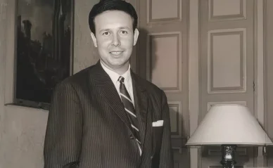 Portrait de Jean-Claude Gaudin au début de sa carrière politique nationale.