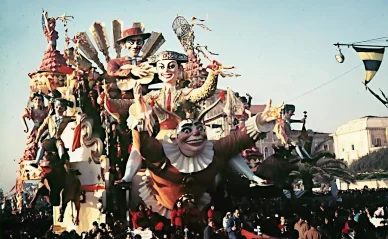 Carnevale di Viareggio 1954