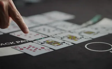 Hi-Lo Blackjack comptage des cartes table casino.