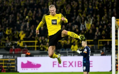 Erling Haaland gra w Borussii Dortmund