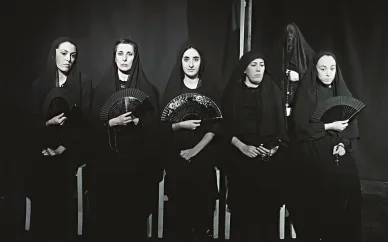 Obra de teatro «La Casa de Bernarda Alba» Obra de teatro La Casa de Bernarda Alba